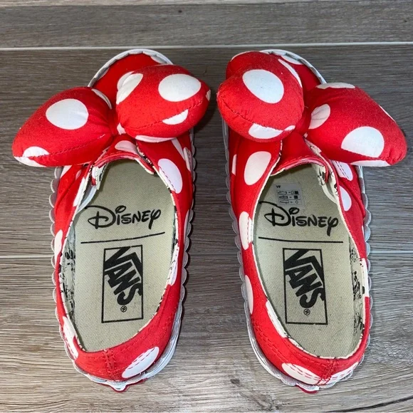 RARE Woman’s VANS Authentic Gore x Disney Minnie's Bow 2018 Size 5 - Picture 11 of 11